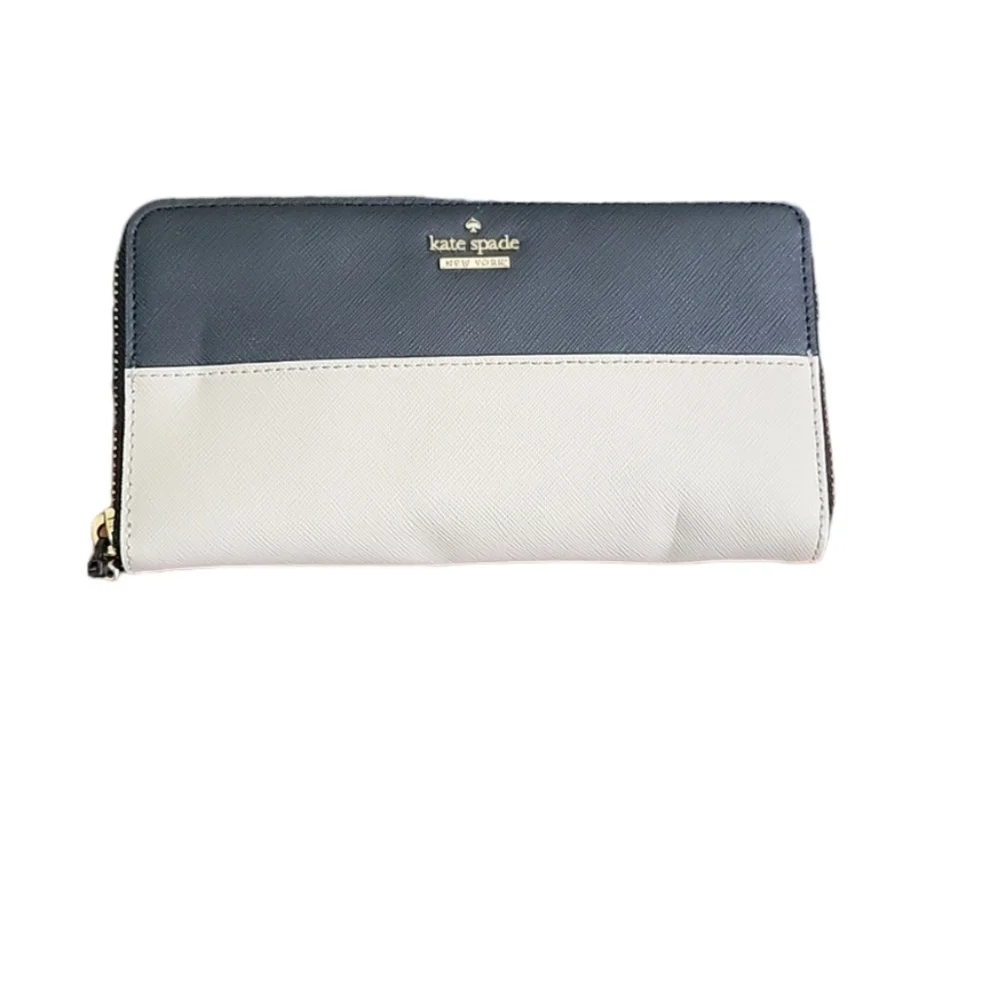 Kate Spade New York Wallet